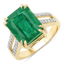 将图片加载到图库查看器，IGI Certified 8.49 Carat Genuine Zambian Emerald and White Diamond 14K Yellow Gold Ring
