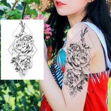将图片加载到图库查看器，Realistic Tattoos Temporary Womens Flower Sticker Tattoos Waterproof Women Body Art Fake Legs Tattoo Stickers
