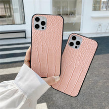 将图片加载到图库查看器，Retro Crocodile Leopard Snake Zebra Pattern Texture PU Leather Cases For iPhone 14 13 Phone Cover Unique Design Shockproof Soft Grip Leather Phone Case For iPhone
