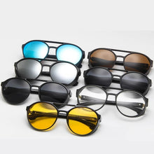 Load image into Gallery viewer, Retro Round Polarized Sunglasses Elegant Black Retro Design Sunglasses Round Frames Men New Fashion Summer UV 400 Protection Sunglasses Ladies Outdoor Driving Sun Glasses
