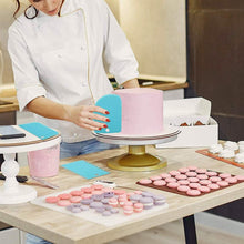 Load image into Gallery viewer, Reusable Cake Piping Bags and Tips Set

