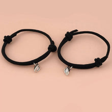 将图片加载到图库查看器，Romantic 2pcs/set Heart Magnetic Couple Bracelets Men Women Classic Black White Paired Lovers Braclet Adjustable Matching Braided Rope Bracelet Promise Friendship Bracelet Gifts For Girlfriend
