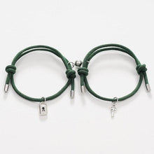 将图片加载到图库查看器，Romantic Magnet Bracelet Couple Classic Key Lock Pair Braslet Lucky Black Red Rope Braclet Key And Lock Attraction Matching Bracelet Lover Gifts For Boyfriend Girlfriend
