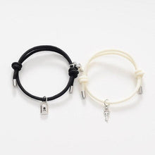 将图片加载到图库查看器，Romantic Magnet Bracelet Couple Classic Key Lock Pair Braslet Lucky Black Red Rope Braclet Key And Lock Attraction Matching Bracelet Lover Gifts For Boyfriend Girlfriend

