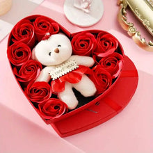 将图片加载到图库查看器，Rose-Shaped Soap Gift Box With Heart-Shaped Artificial Roses
