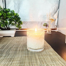 将图片加载到图库查看器，Round Scented Candle Aromatherapy Candle With Essential Oil For Stress Relief Smoke-Free Strong Fragrance Long Lasting Candles For Bath Home Women Creative Holiday Gift Box Set Soy Wax Household Scented Candle
