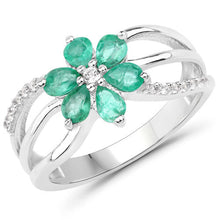 将图片加载到图库查看器，3.61 Carat Genuine Emerald and White Topaz .925 Sterling Silver Set (Ring, Earrings, and Pendant )
