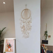 Load image into Gallery viewer, Shell Wind Chime Room Decoration Hanging Wind chime Outdoor Decoration, Bamboo Wind Chimes Unique Outdoor Handmade Chimes as Memorial Gift for Mom Family Wall Pendant Home Office
