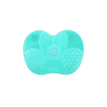 Load image into Gallery viewer, Silicone Makeup Brush Cleaning Pad -  Portable Makeup Cleaning Washing Tool Scrubber
