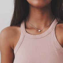 将图片加载到图库查看器，Simple Exquisite Heart-Shaped Pendant Alloy Necklace
