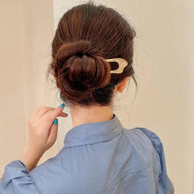 Load image into Gallery viewer, Simple Women Hair Stick Vintage Hair Clip Hairstyle U Shape Design Hairpin Girl Ponytail Hair Accessories
