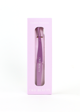 Load image into Gallery viewer, Sleek &amp; Stick-Free Tweezers
