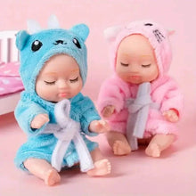 Load image into Gallery viewer, Sleep Simulative Rebirth Princess Dolls in Bathrobes
