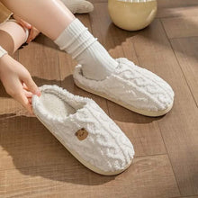 将图片加载到图库查看器，Slip On Soft Sole Flat Non-Slip Warm Slippers
