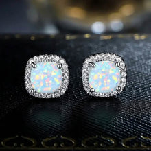 将图片加载到图库查看器，Small Exquisite Square Zirconia Earrings
