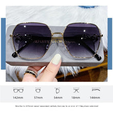 将图片加载到图库查看器，Small Oval Retro Sunglasses for Men and Women Polygon Mirrored Lens Fashionable &amp; Korean Style Women's Sunglasses New Personality &amp; Trending Sunglasses Of Same Style UV Protection Sunglasses
