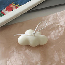 将图片加载到图库查看器，Small Scented Cloud Shape Birthday Candle Handmade Scented Candle Hand Poured Decorative Candle Aesthetic Candle Room Decor For Home Use Bedroom Romantic Soy Candle Home decoration Mother's Day Gifts
