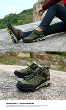 将图片加载到图库查看器，Soft Black Mens Boots Winter Fur Warm Snow Men Walking Boots Work Shoes Footwear Fashion Rubber Ankle Shoes Warm Fur Lined Ankle Booties Comfortable Non Slip Outdoor Shoes
