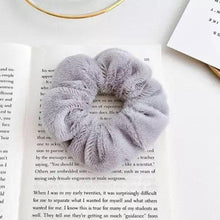 将图片加载到图库查看器，Soft Faux Fur Hair Scrunchies Plush Elastic Hair Bands Women Girls Ponytail Holder Rubber Band Fashion Headwear Ponytail Holder Accessories for Women
