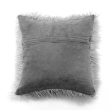 Load image into Gallery viewer, Soft Fur Polyester Cotton Pillow Covers Cushion Covers Luxury Soft Decorative Pillow Covers Home Decor Pillow Covers Living Room Bedroom Decorative Pillowcase Shaggy Fluffy Cover 45x45CM
