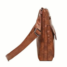 将图片加载到图库查看器，Soft PU Leather Women Messenger Bag
