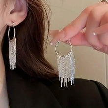 将图片加载到图库查看器，Sparkling Tassel Design Dangle Earrings
