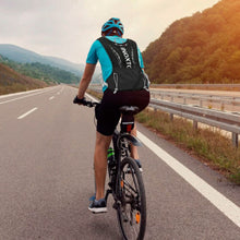 将图片加载到图库查看器，Sport Hydration Vest Running Backpack with 15oz, 50oz Water Bladder
