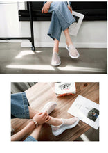 将图片加载到图库查看器，Sport Mesh Breathable Women Shoes Fashion Sports Soft Comfortable Women Shoes Fashion Slip-On Sports Shoes Soft Sole Breathable Comfortable Running Walking Shoes

