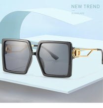 将图片加载到图库查看器，Square Oversized Sunglasses for Women Men Flat Top Fashion Shades Big Frame Sunglasses For Women With Hollow Glasses &amp; New Legs Fashionable Sunglasses For Men &amp; Women
