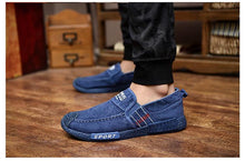 将图片加载到图库查看器，Summer Slip On Men's Casual Shoes Rubber Solid Mens Canvas Shoes Lightweight Waterproof Flat Casual Sneakers Loafer Shoes Casual Canvas Indoor Loafers
