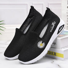 将图片加载到图库查看器，Summer Women Flat Shoes New Espadrilles Flying Knitting Shoes Fashion Flowers Sneakers Lazy Shoes Women Mesh Running Casual Slip On Flats Comfortable Walking Casual Shoes

