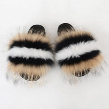 将图片加载到图库查看器，Summer Women Raccoon Fur Slippers Plush Slides Furry Sandals Fluffy House Shoes Girl's Cute Flip Flops Sandal With Soft Furry Faux Fox Fur House Outdoor Multicolor Slippers
