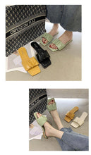 Load image into Gallery viewer, Summer Women Sandals Slippers Pleated Flip Flop Casual Beach Square Open Toe Shoes Outdoor Slippers Open Toe Flat Sandals Slip On Slide Sandals Strap Flat Sandals
