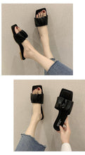 Load image into Gallery viewer, Summer Women Sandals Slippers Pleated Flip Flop Casual Beach Square Open Toe Shoes Outdoor Slippers Open Toe Flat Sandals Slip On Slide Sandals Strap Flat Sandals
