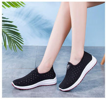 将图片加载到图库查看器，Summer Womens Shoes Breathable Mesh Sneakers Slip On Flats Espadrilles Fashion Trainers Women Comfortable Pink Couple Shoes Outdoor Walking Footwear Shoes
