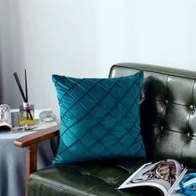 将图片加载到图库查看器，Super Soft Velvet Square Decorative Pillowcase
