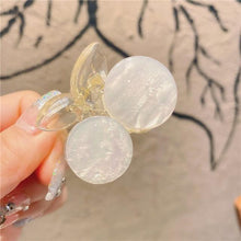 Load image into Gallery viewer, Sweet Mini Round Pearl Hair Clips for Women Girls Hair Claw Chic Barrettes Claw Crab Hairpins Styling Gorgeous Fashion Hair Accessories For Women
