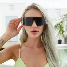 Load image into Gallery viewer, The New Sports Polarized Sunglasses UV400 Outdoor Cycling Glasses Sunglasses For Women &amp; Men New Blue Frame Rimless Rectangle Shape  Sun Glasses For Unisex Design New Mirrored Wind Proof Sport Eyeglasses For Sunglasses
