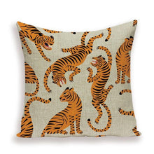将图片加载到图库查看器，Tiger Cushion Case Autumn Jungle Home Decor Pillows Cases Leopard Printed Animal Throw Pillow Covers Decorative Pillowcase Soft Cushion Covers For Bedroom Sofa Bed Linen Pillow Covers 45X45CM
