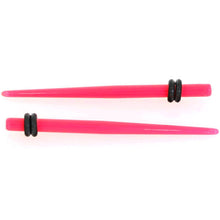 将图片加载到图库查看器，14G to 00G 18 Piece Ear Stretching Kit in Pink Acrylic Set
