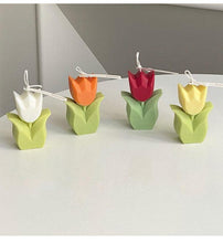 Load image into Gallery viewer, Tulip Candle Aroma Decoration Wedding Souvenir Birthday Gift Decoration Candles Handmade Delicate Tulip Flower Shape Candle  Perfect for Birthday Party Wedding Spa Home Decor
