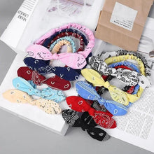 将图片加载到图库查看器，Unique Style Women's Soft Solid Print Headbands Vintage Cross Knot Elastic Hairbands Bandanas Girls Hair Bands Hair Accessories
