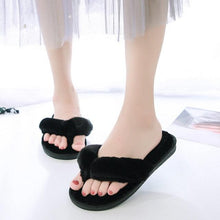 将图片加载到图库查看器，Warm Fluffy Slippers Women Cozy Faux Fur Cross Indoor Floor Slides Flat Soft Furry Flip Flops Fuzzy Slippers Cross Band Fluffy Slippers Faux Fur Slippers Plush House Open Toe Cozy Slippers For Women
