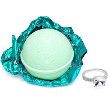 Load image into Gallery viewer, Mermaid Daydream Bath Bomb with Jewelry Ring Inside
