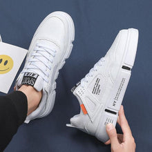 将图片加载到图库查看器，White Leather Sneakers For Men Breathable Casual Walking Sports Running Shoes Outdoor Travel Fitness Sneakers Comfortable Casual Shoes Outdoor Men Sneakers

