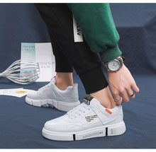 将图片加载到图库查看器，White Leather Sneakers For Men Breathable Casual Walking Sports Running Shoes Outdoor Travel Fitness Sneakers Comfortable Casual Shoes Outdoor Men Sneakers

