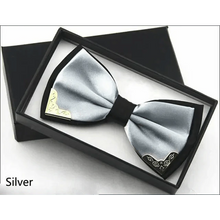 Load image into Gallery viewer, White Men Elegant Polyester Butterfly Bowtie Metal Corners Wedding Bowtie Party Bow Ties
