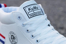 将图片加载到图库查看器，White Men Winter Plush Shoes Boys Comfort Sneakers Leather High Top Sneakers Trendy Style Casual Shoes Fashion Sneakers Breathable Comfort Walking Shoes For Mens
