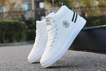 将图片加载到图库查看器，White Men Winter Plush Shoes Boys Comfort Sneakers Leather High Top Sneakers Trendy Style Casual Shoes Fashion Sneakers Breathable Comfort Walking Shoes For Mens
