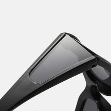 Load image into Gallery viewer, White Modern Women Sunglasses Luxury Glasses For Women/Men UV400 Eyewear Ladies Comfortable Sunglasses For Eyewear Durable Lightweight Frame Sun Glasses
